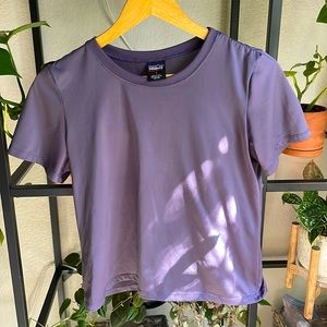 Patagonia women’s small sun shirt blue